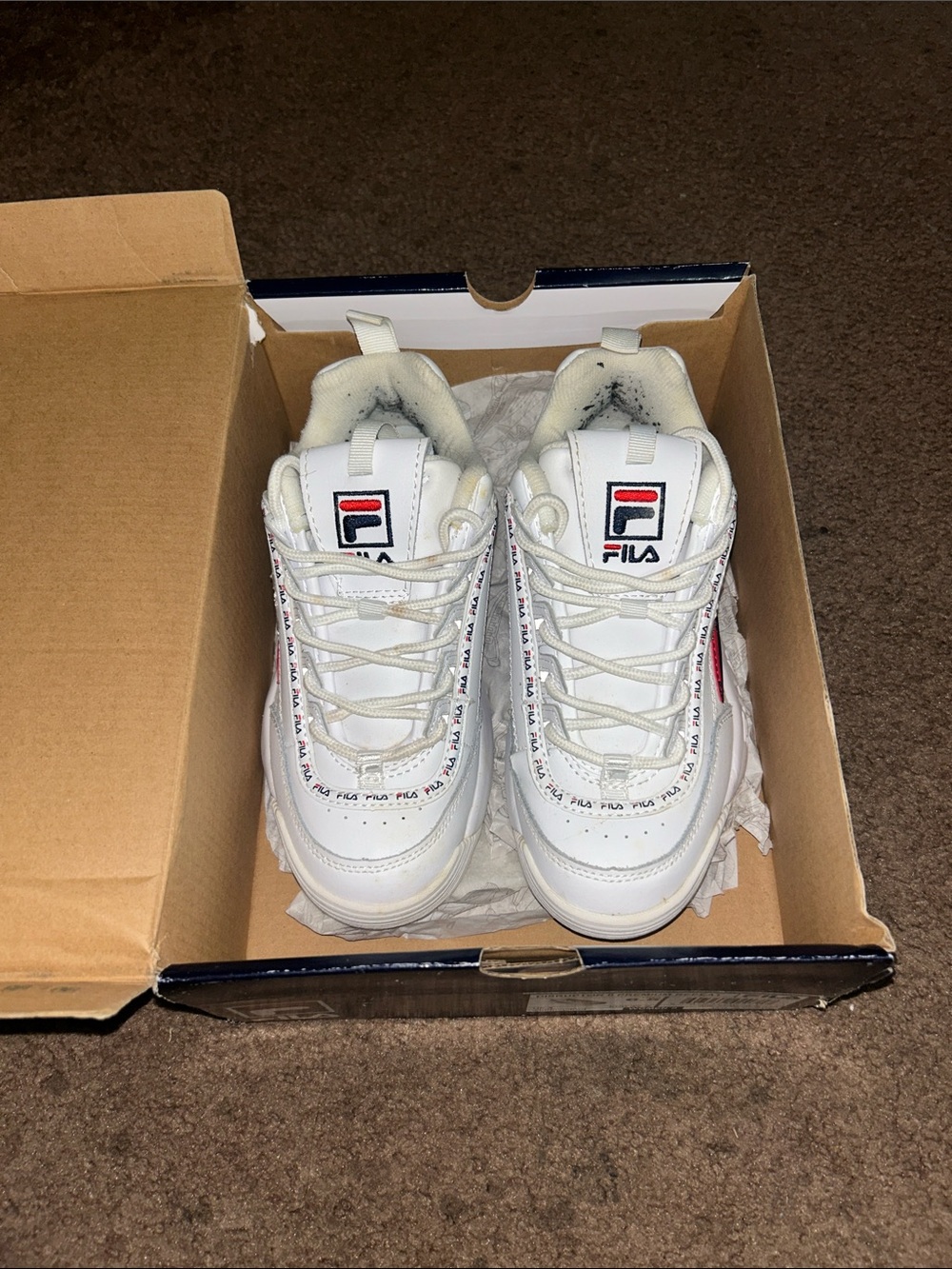 Preowned Fila White Disruptor 2 Premium Repeat Women’s 6.5
